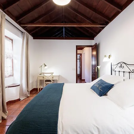 Casa rural Facundo B *